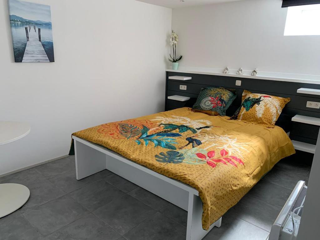 Appartement 5 Personnes Avec Acces Piscine Et Jacuzzi Villers-la-Ville Buitenkant foto